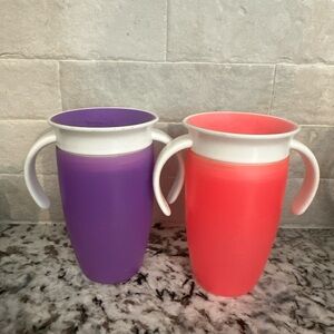 Lot of 2 munchkin 360 cups